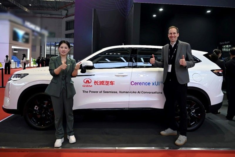 赛轮思AI携手行业领军企业展示xUI混合式、智能体化的AI助理平台