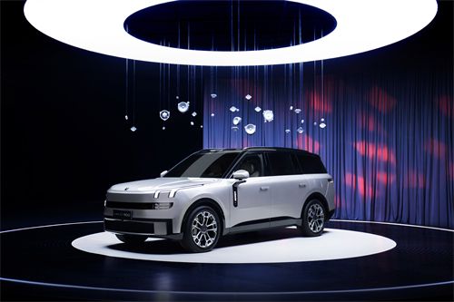 星纪魅族携手领克900打造百变智能座舱，带来领先智能科技体验