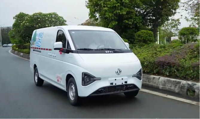 千行百业 VAN物畅达 ——东风VAN车全系出征 助力城配物流