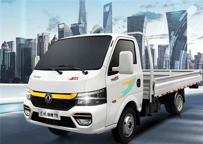 東風(fēng)途逸T5擺攤創(chuàng)業(yè)好伙伴，一車(chē)多用超靈活