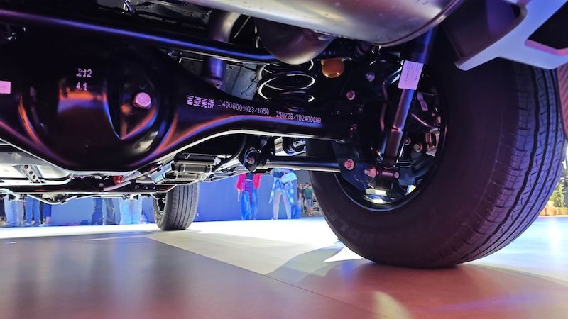 212 T01柴油版首发亮相并开启预售 预售价16.99万起