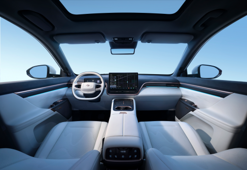 实测2026款东风奕派eπ008：20万级家庭 SUV第三排空间充裕不委屈