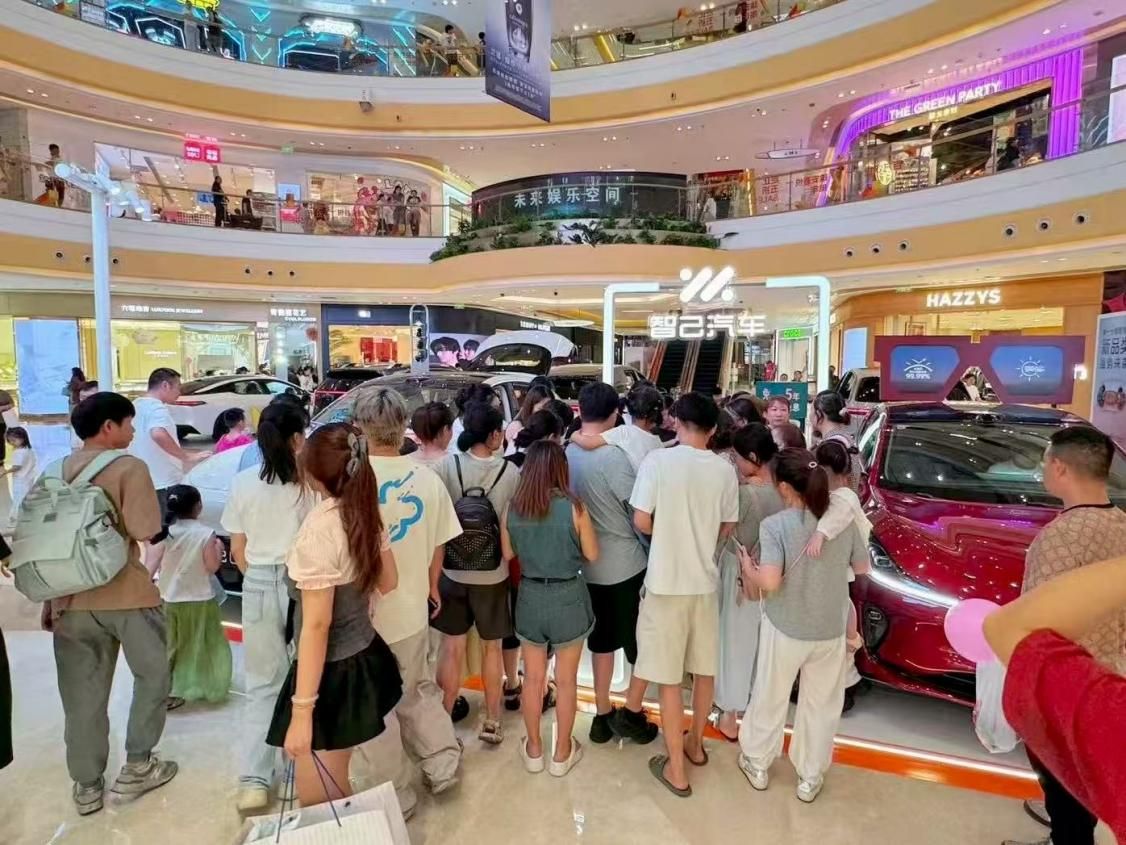 新一代智己LS6将登陆2025第二十三届南京国际汽车展览会5-130馆