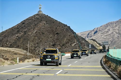 炮火联盟山海同行 长城炮全性能家族征战阿拉善 共享皮卡文化盛宴