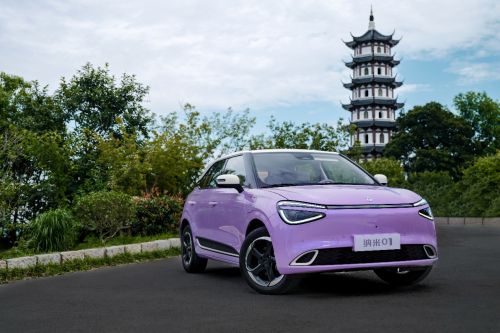  10 万预算挑家用 SUV：东风奕派纳米 06，智能空间撑家庭日常