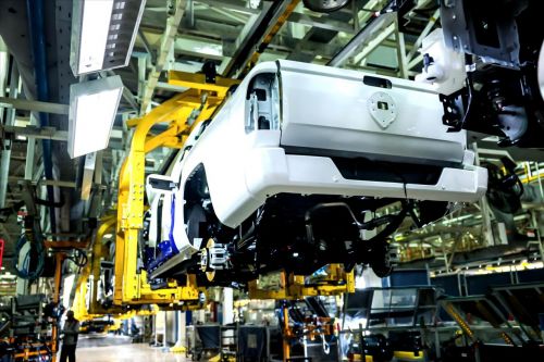  金刚炮第10万辆整车下线并交付 长城炮在厚道荆门造