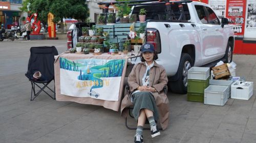  金刚炮第10万辆整车下线并交付 长城炮在厚道荆门造