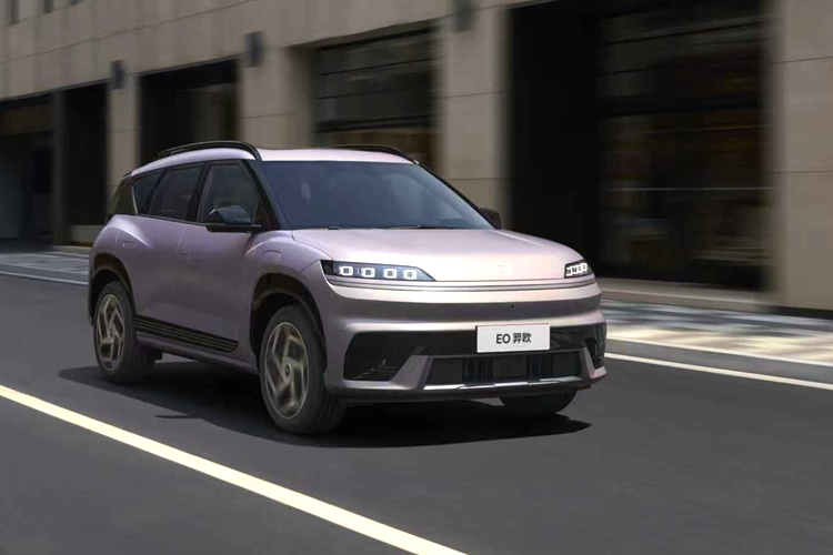北京现代首款纯电平台SUV—EO羿欧上市 11.98万元起