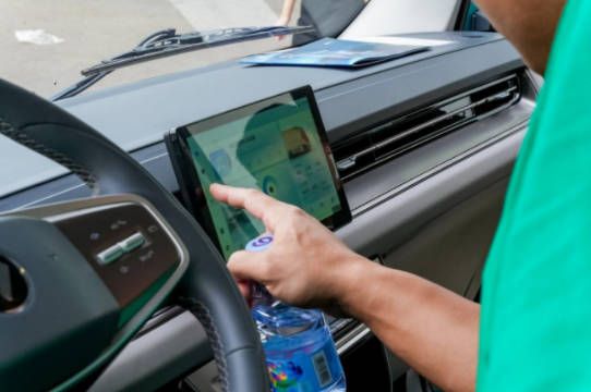 高端进化 智慧破界 全新启明星平台欧马可纯电轻卡亮相珠三角