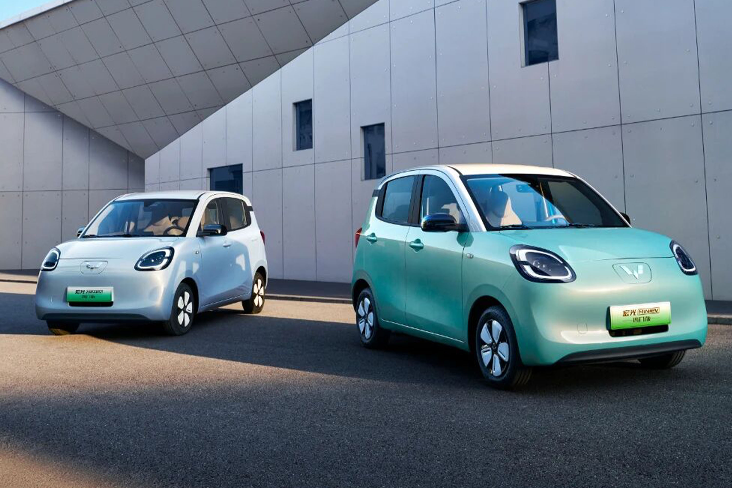 置换补贴价5.28万 宏光MINIEV四门版推出301km续航车型