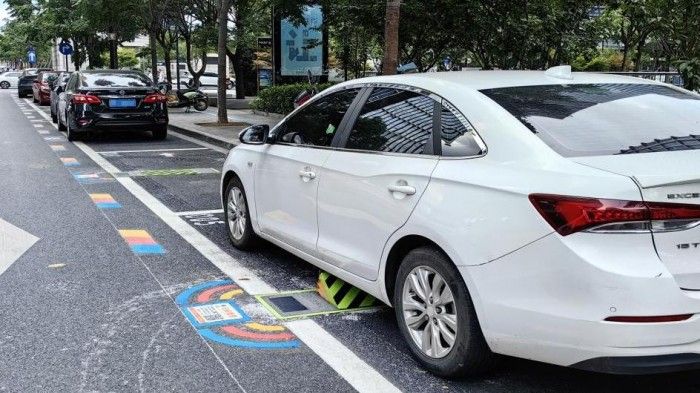 信鸽停车解码城市停车困局