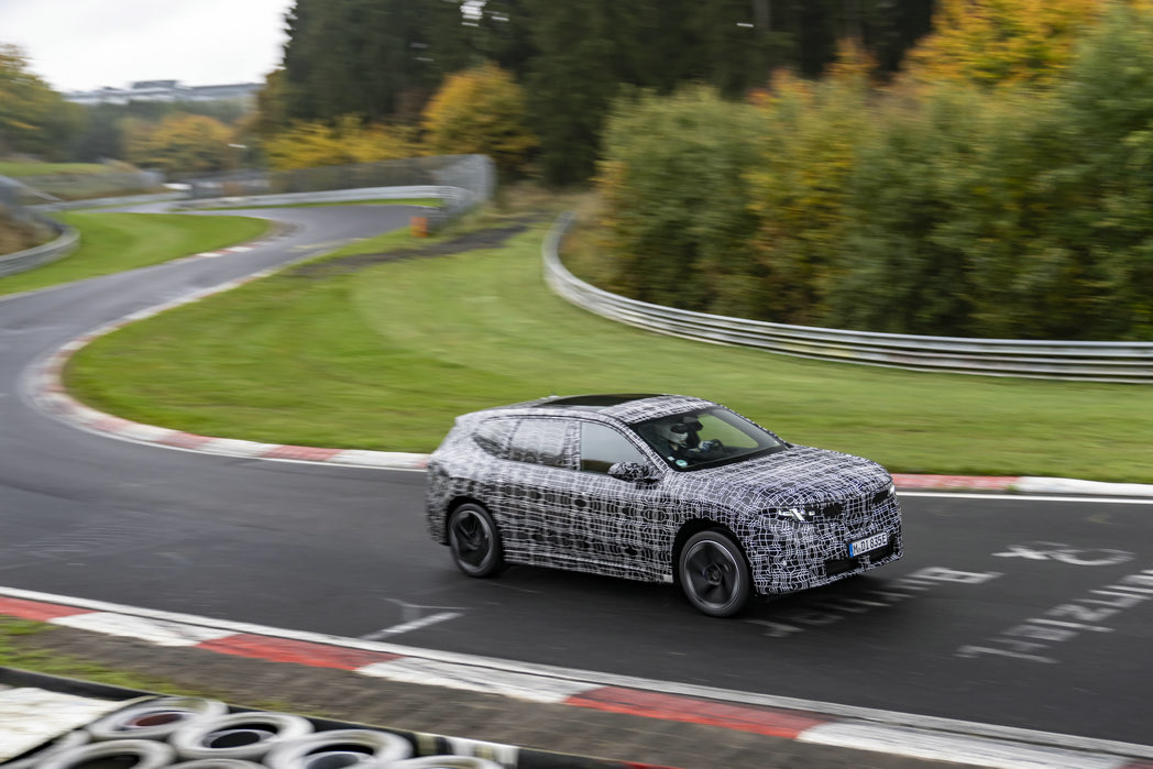 国产新世代BMW iX3正进行纽北赛道例行测试：全球标准，驾趣升维