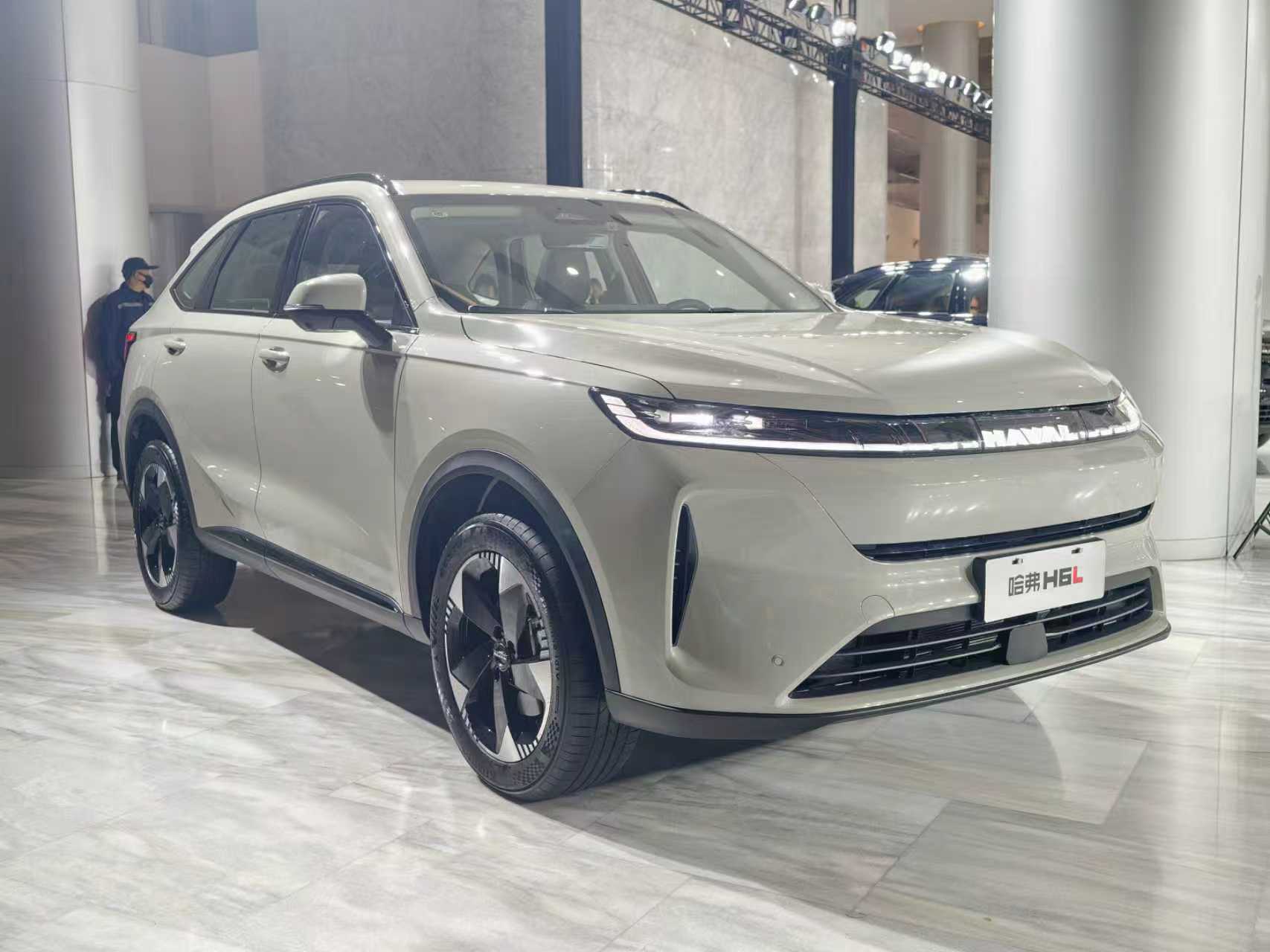 哈弗h6L限时10.39万起 大空间SUV的家庭首选