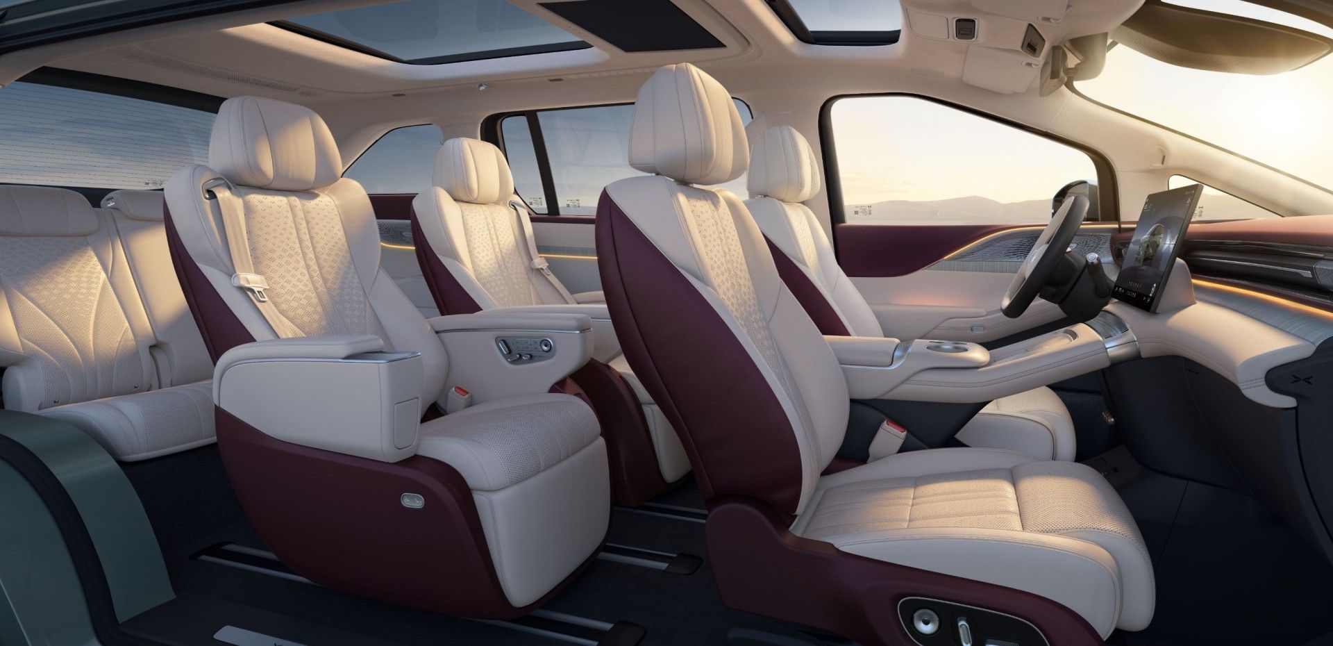 2025广州车展：小鹏X9超级增程售30.98万起