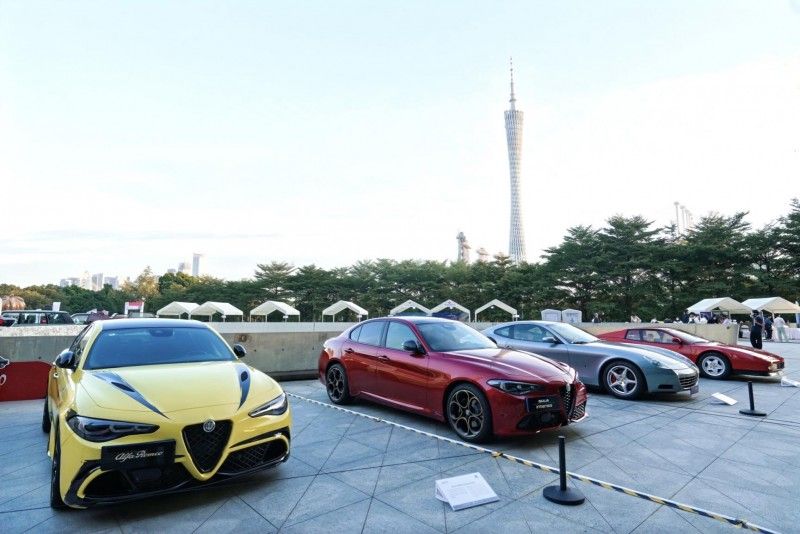  引擎轰鸣穿越时空——经典车文化之旅在羊城绚烂绽放