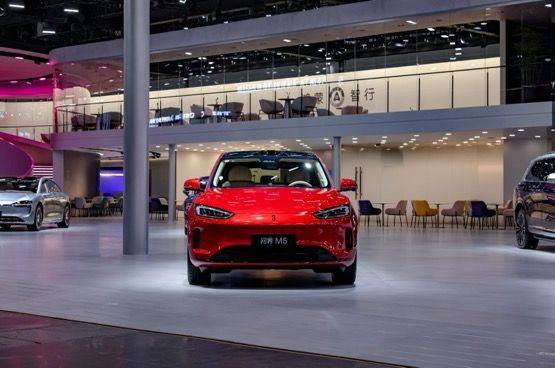 广州车展硬核吸粉，问界新M5 Ultra限时权益37794元错过难再寻