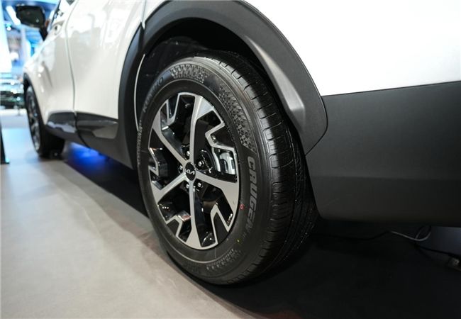 创新科技驱动未来出行，锦湖轮胎实力原配亮相广州车展