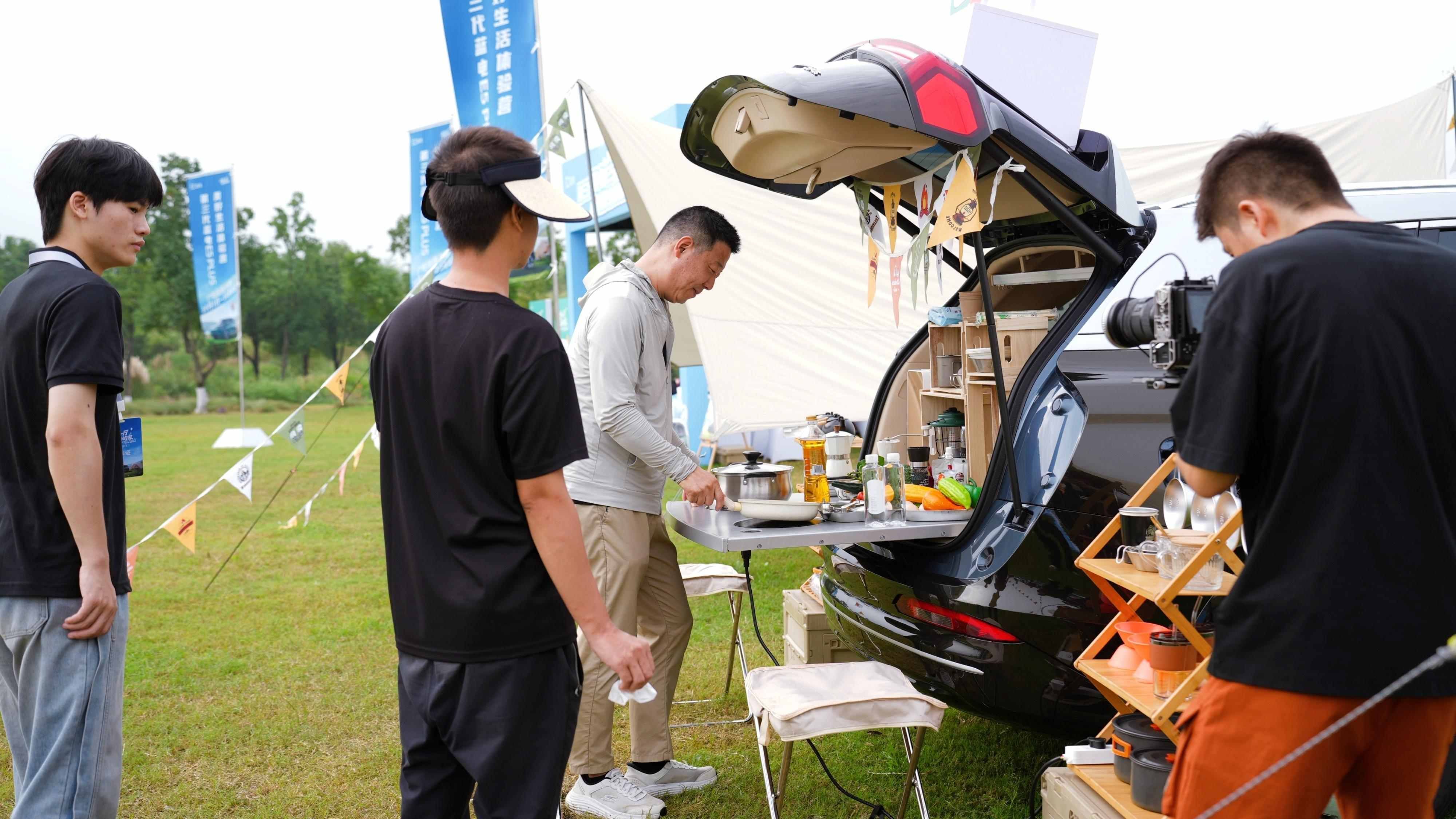 第三代蓝电E5 PLUS上市 限时换新价11.98万元