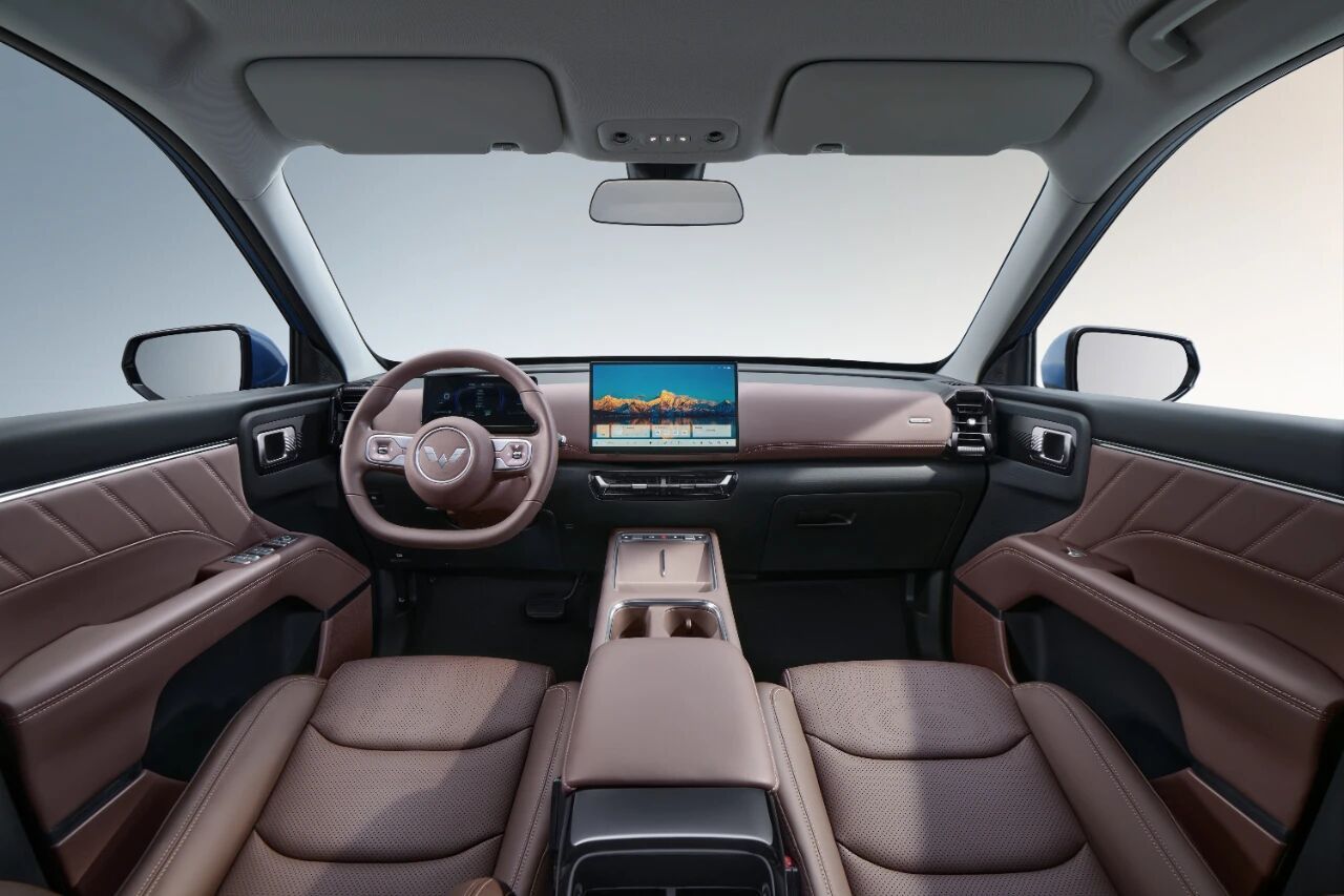 五菱星光560正式亮相 首发权益价5.98万起