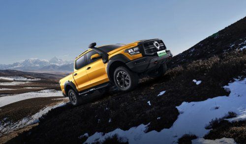 怕打滑、怕车叫不醒？你的冬季出行焦虑，山海炮Hi4-T都能搞定 