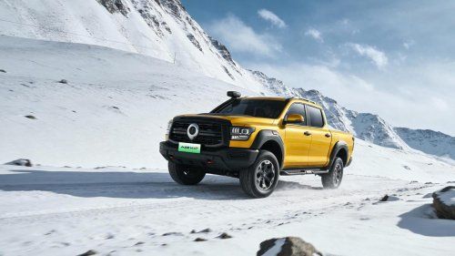 怕打滑、怕车叫不醒？你的冬季出行焦虑，山海炮Hi4-T都能搞定 