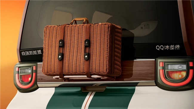 双生高定：奇瑞冰淇淋女王版与闪电版定义个性化微型电车新范式