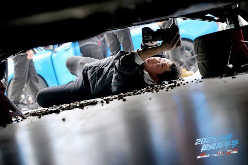 引擎轰鸣，人潮涌动！2025天府极速嘉年华盛大启幕