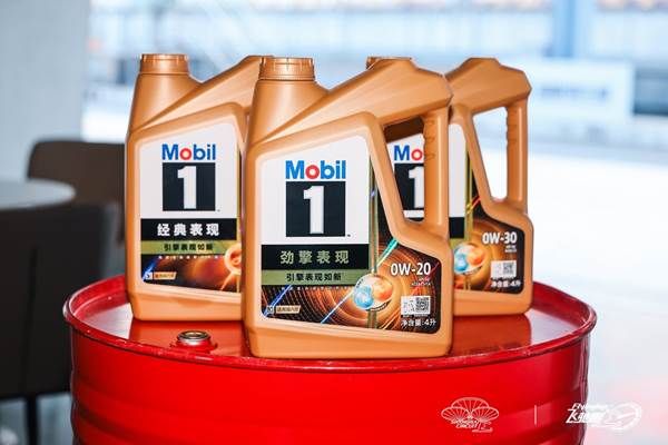 万马奔腾驭新程 2025上赛圈速榜收官战燃擎落幕