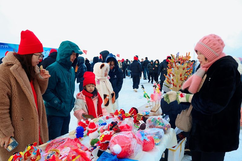 长城汽车冰雪欢乐周：魏建军亲临，旗下品牌尽显“冰上功夫”