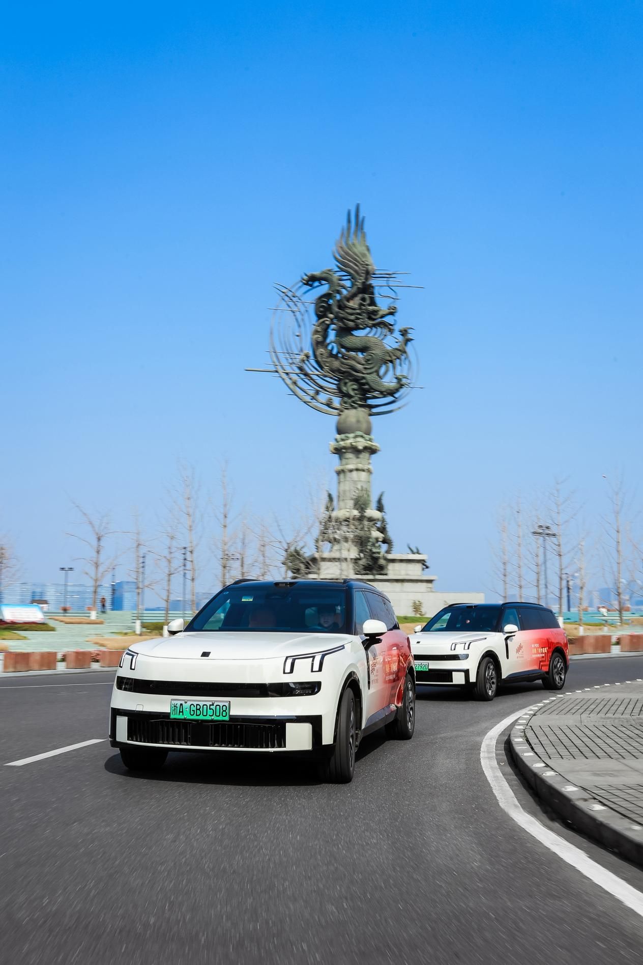 好运加马 领克900焕新出街 燃动杭城街头