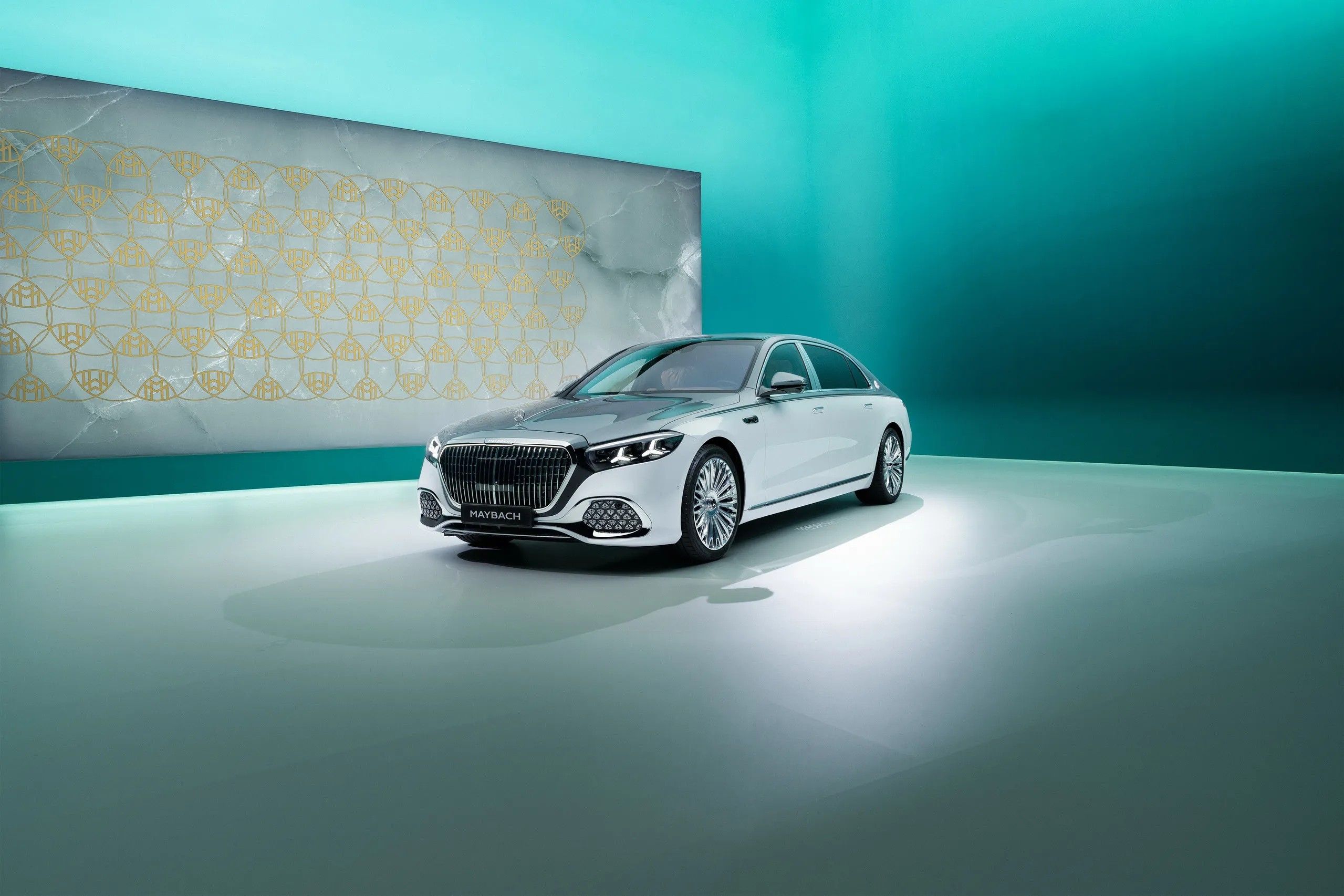 新一代梅赛德斯-迈巴赫S级轿车迎全球首秀