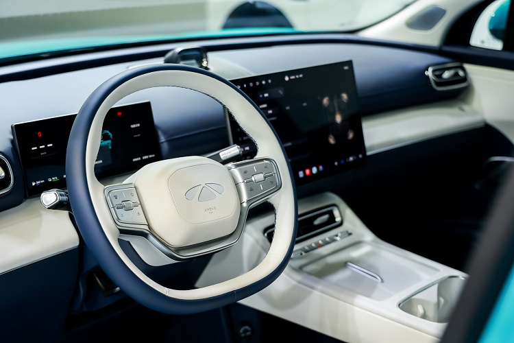 奇瑞风云之夜 智美大五座SUV风云T9L预售价13.99万元起