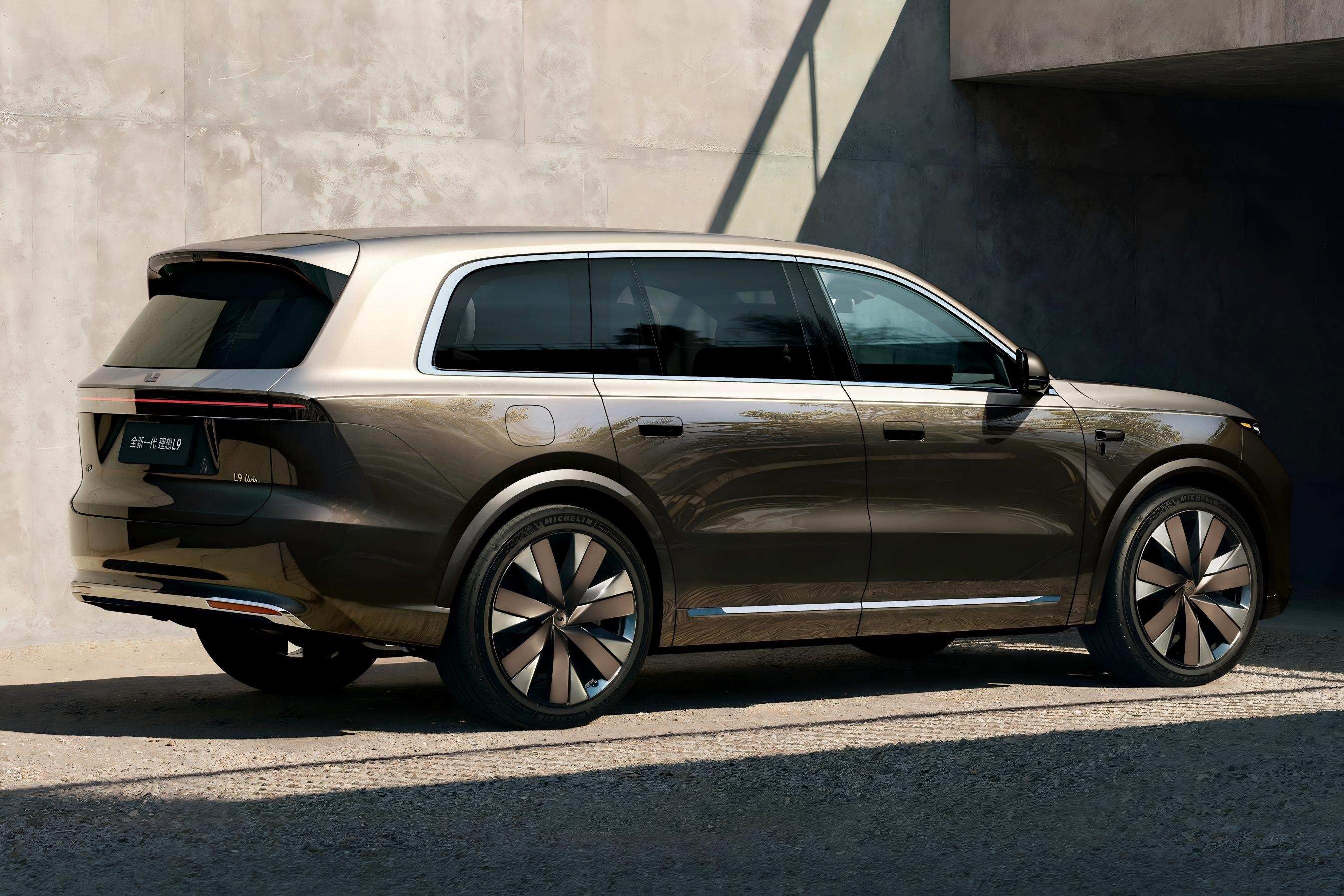 理想汽车3月交付新车41,053辆，一季度交付量超9.5万辆