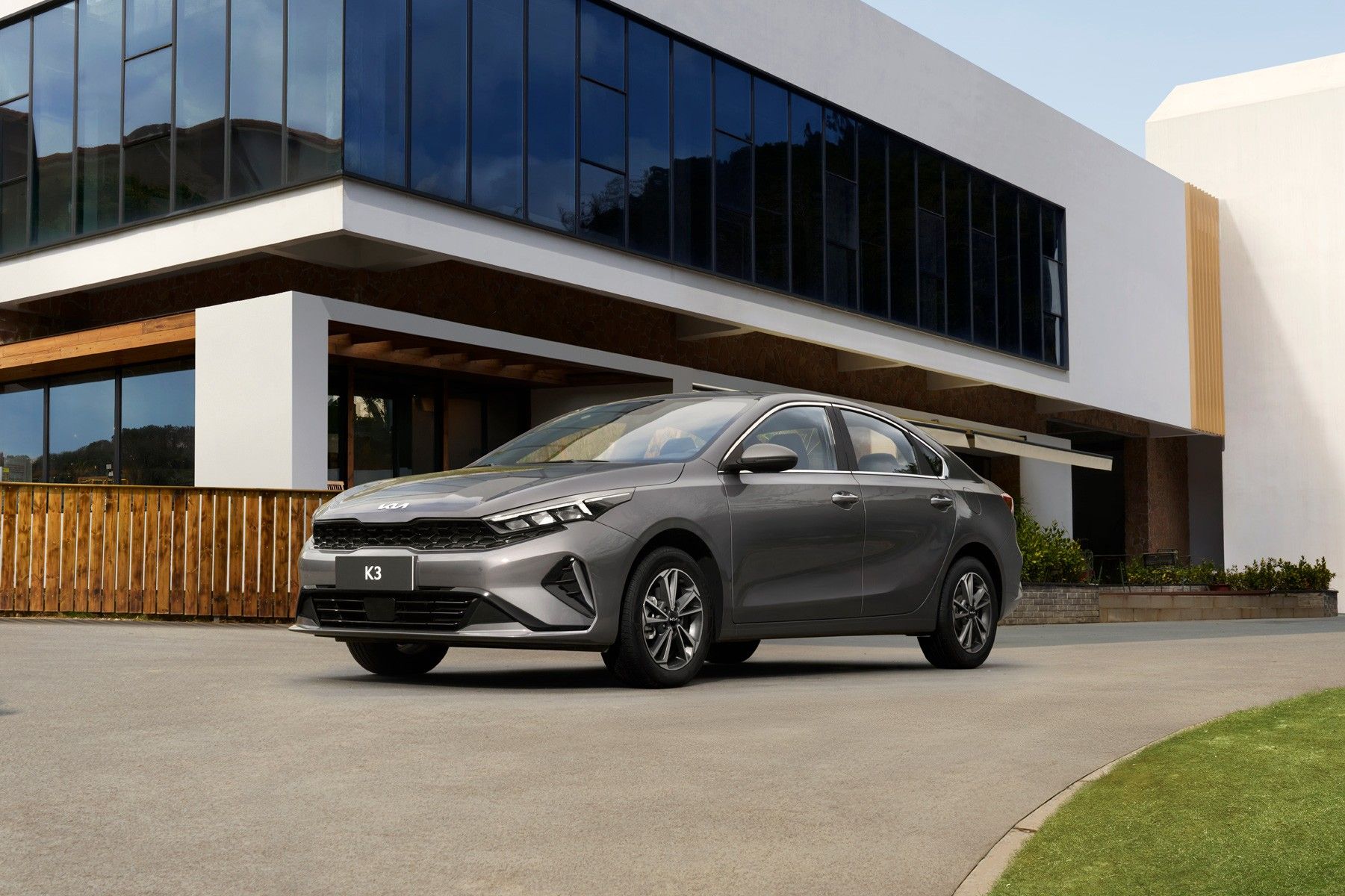 价格透明 拒绝套路 K3&2026款奕跑全国一口价政策火热进行中