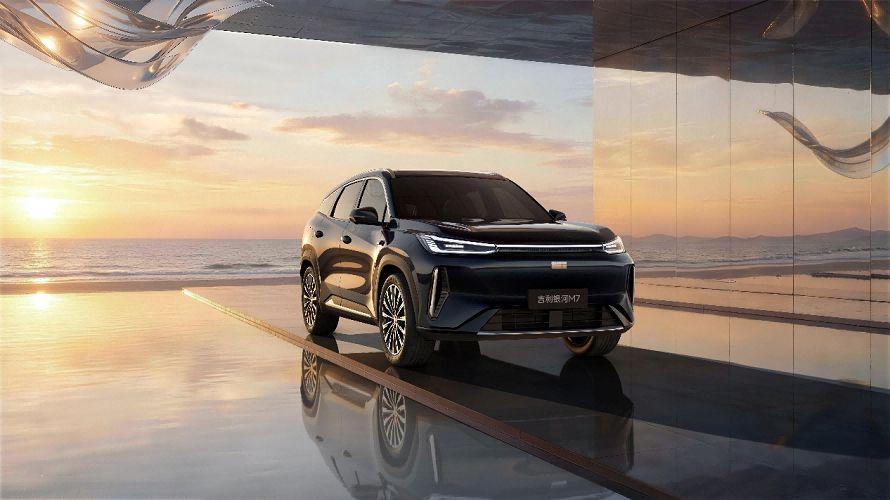 成功完成魔鬼四面碰连环挑战,吉利银河M7定义家庭出行安全底气
