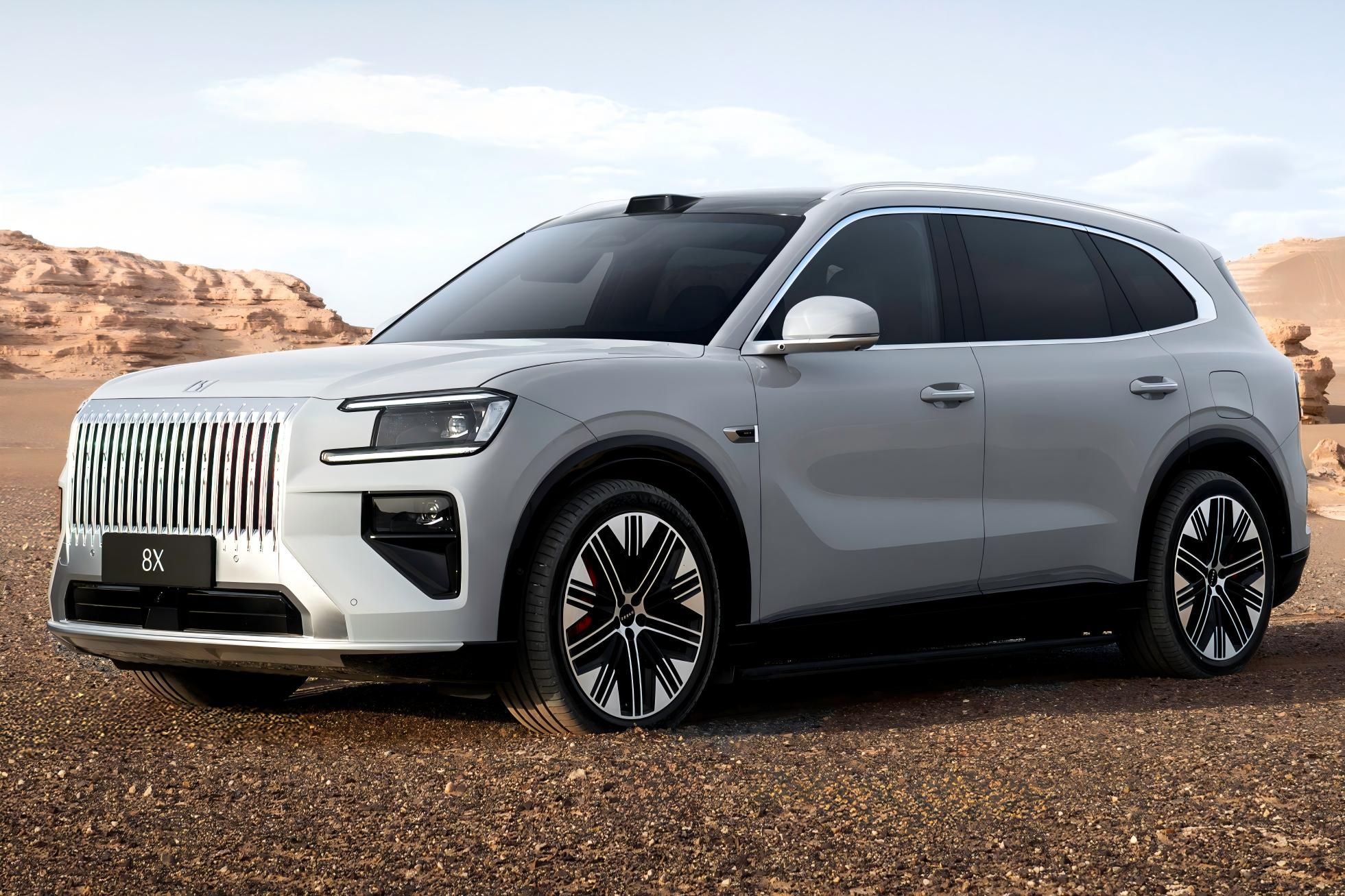 极氪8X正式上市 限时售价32.98万-47.38万元