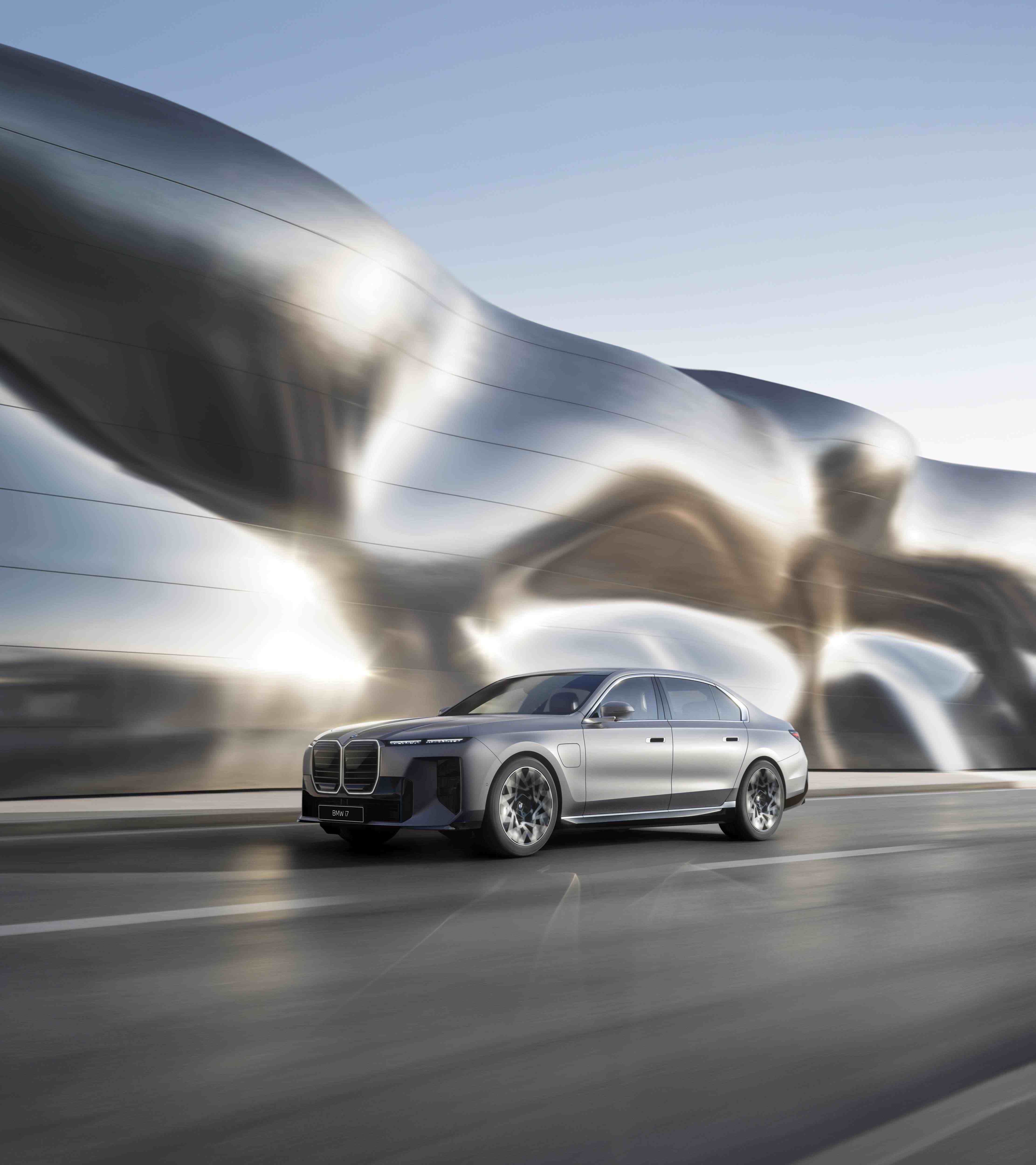 全新BMW 7系及两款长轴距版新世代车型迎来全球首发