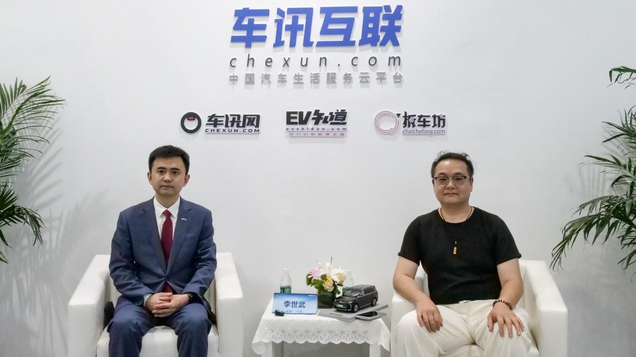 车展奇瑞专访：六大品牌包馆亮相 全球化与全域AI双轮驱动