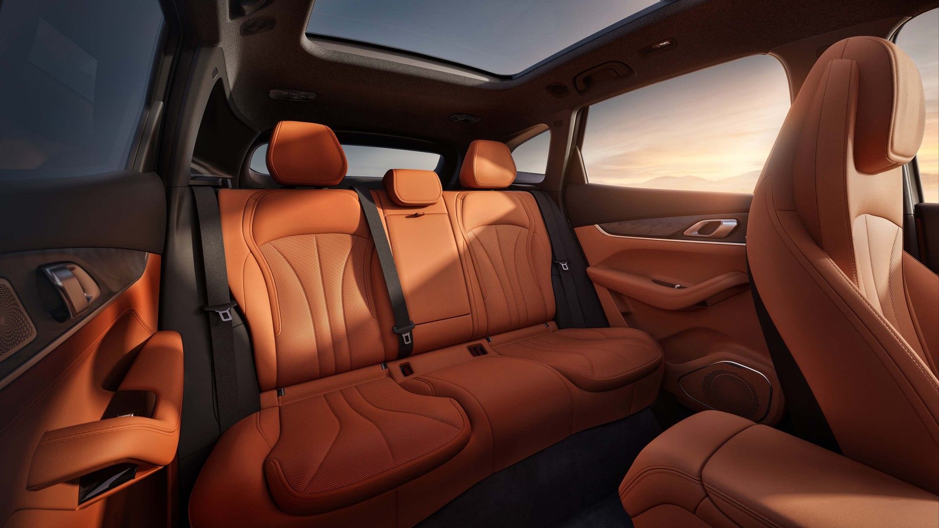 吉利银河M7远航家上市，限时指导价10.98万-13.78万元