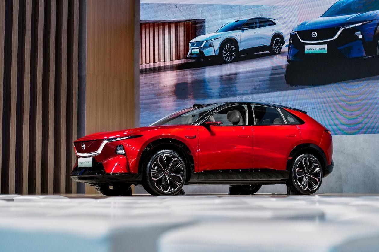 2026成都车展：加码高阶智驾MAZDA EZ‑60激光版亮相开启预售