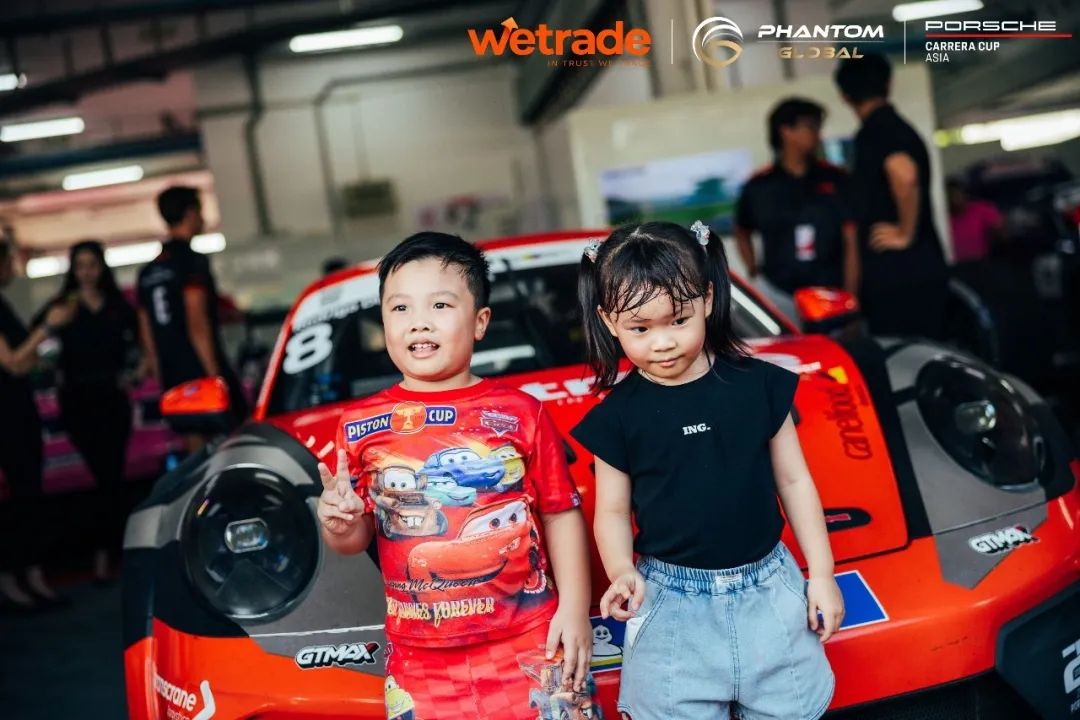 WeTrade X PCCA 雪邦站:8号赛车勇夺亚军,VIP客户共写赛道荣耀