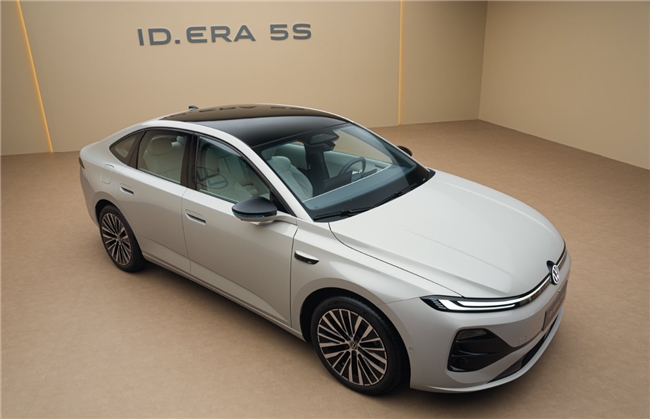 还担心电车续航、油车费油？ID.ERA 5S续航超2000km，给出更优解
