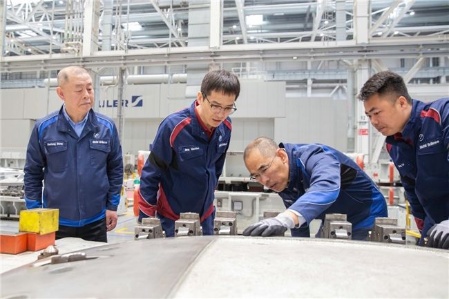 从AI视觉检测到电池专项品控：宝马沈阳工厂护航新世代iX3