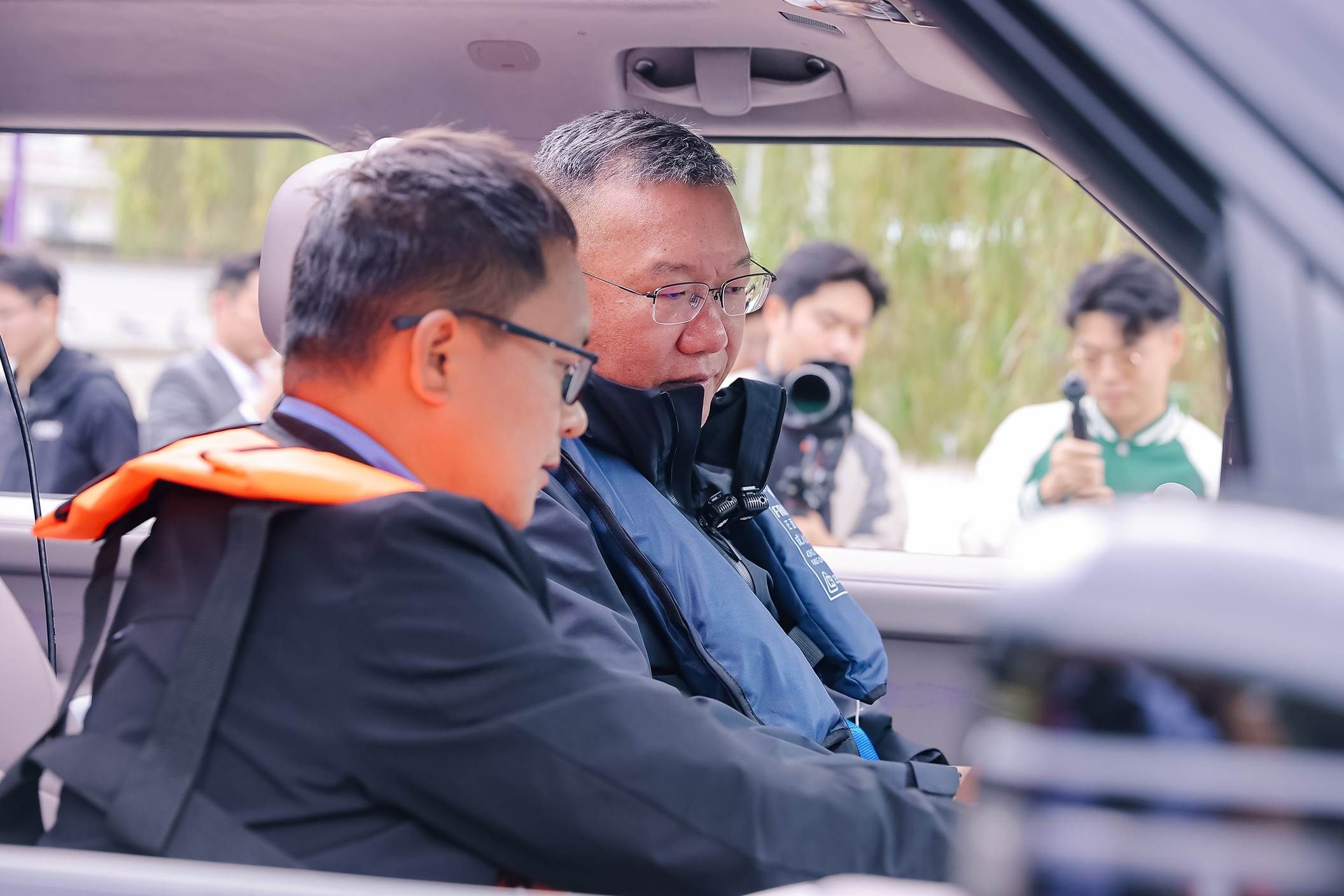 技术向善 守护生命，全球目光见证国内首个量产两栖航行基地