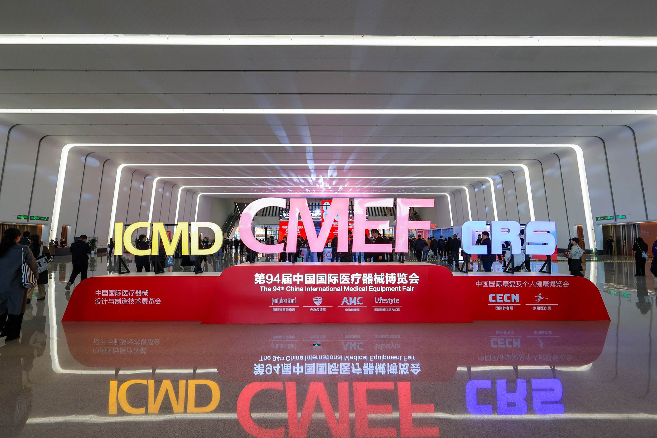 福田欧辉移动医疗车以科技实力助推健康中国建设
