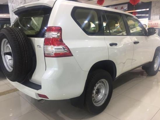 2017款进口丰田霸道2700实力越野车价格