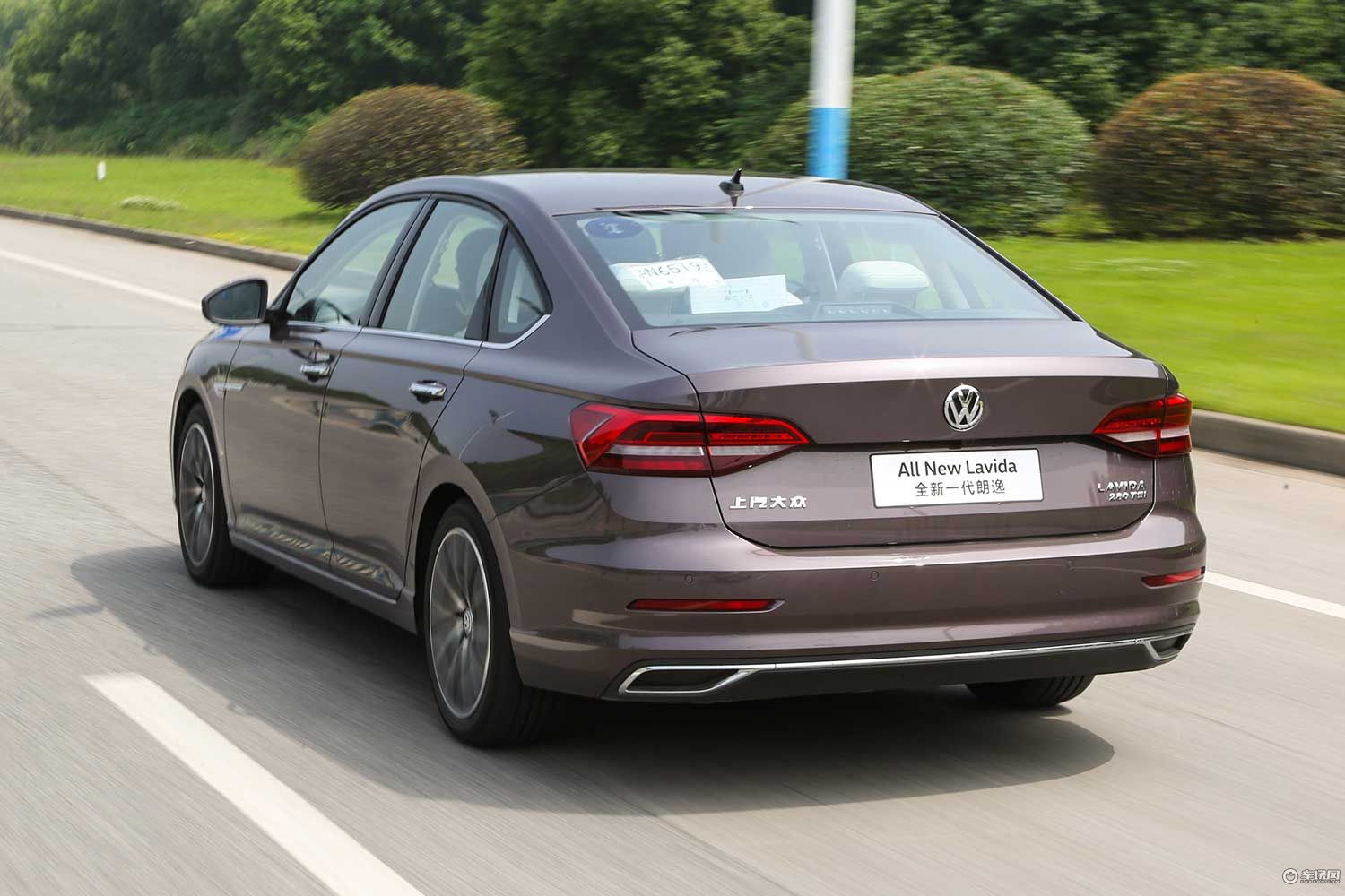 不怕一招鲜只怕招招全试驾全新一代朗逸