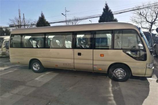 考斯特豪华版中巴10座商务客车优惠价格