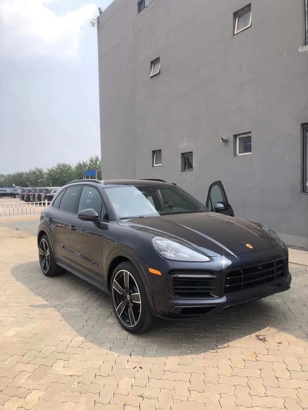 2020款保时捷卡宴3.0国六预售优惠多多