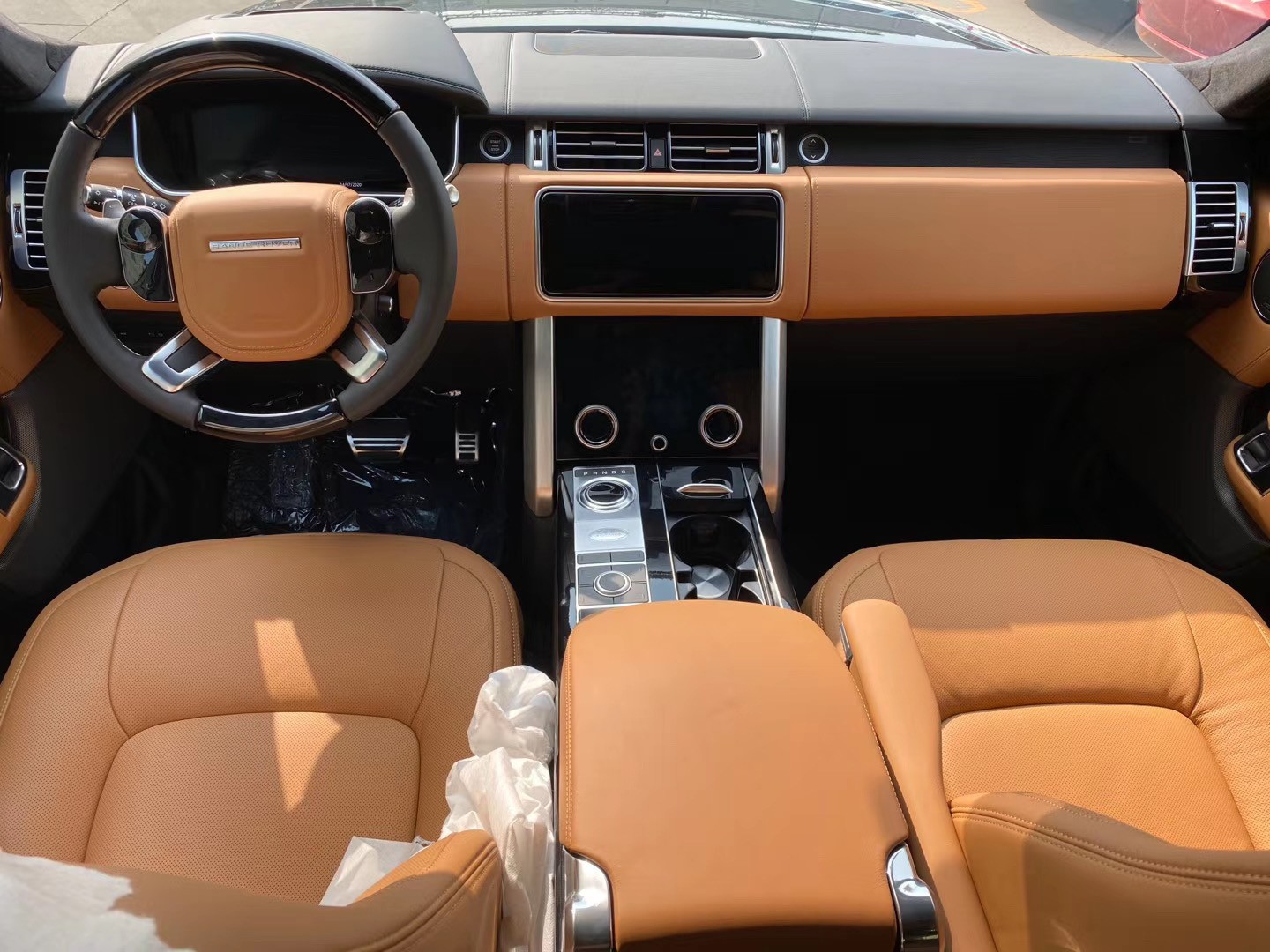 2020款路虎揽胜行政hse 豪华实用越野王